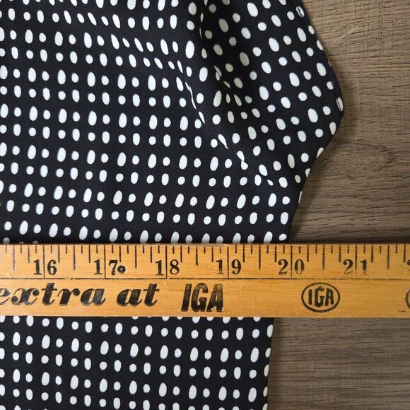 EUC LOFT LOOSE FITTING SPLIT V NECK DOTTED TOP SIZE XS / S - Picture 14 of 14